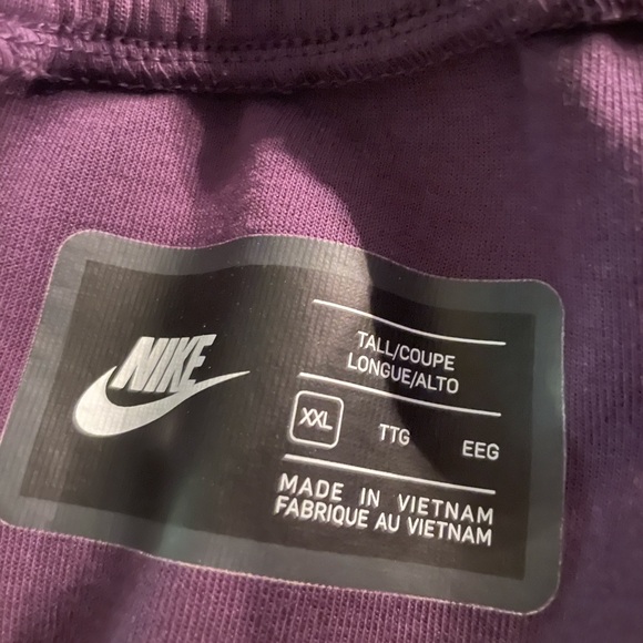Nike Tech Fleece Grand Purple (Jacket + Pants) XL + XXL (Perfect Condition) - Picture 6 of 6